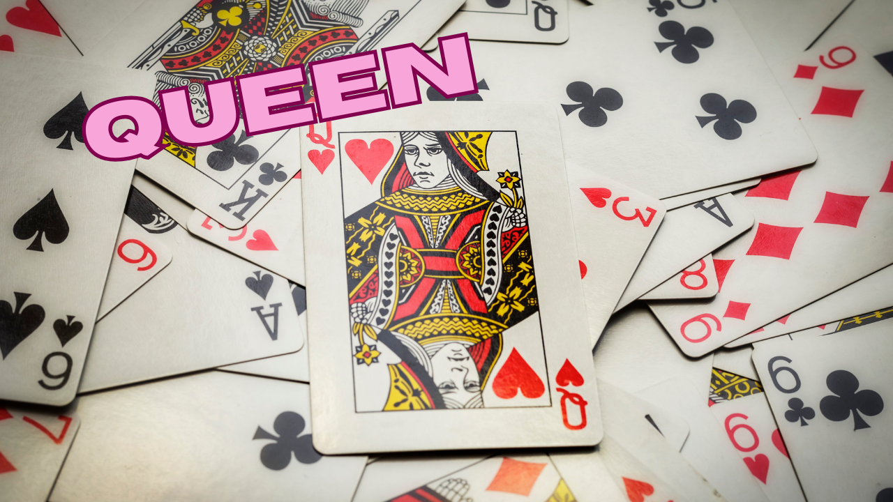18 queen of poker.png